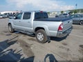 2011 Toyota Tacoma — photo 3 of 17 | VIN 5TFJU4GN2BX008239