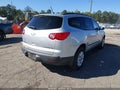 2010 Chevrolet Traverse — photo 4 of 16 | VIN 1GNLREED3AS102661