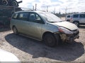 2008 Toyota Sienna — photo 1 of 16 | VIN 5TDZK23C48S170048