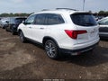 2017 Honda Pilot — photo 3 of 16 | VIN 5FNYF6H05HB068803