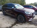 2020 Lincoln Aviator — photo 1 of 19 | VIN 5LM5J9XC9LGL26245