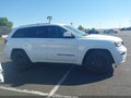 2017 Jeep Grand Cherokee — photo 12 of 15 | VIN 1C4RJFAG7HC905932