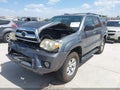2006 Toyota 4Runner — photo 2 of 16 | VIN JTEZU14R760082033