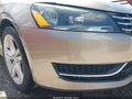2015 Volkswagen Passat — photo 6 of 11 | VIN 1VWBV7A33FC052867