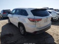 2016 Toyota Highlander — photo 3 of 18 | VIN 5TDZKRFH6GS160281