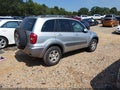 2005 Toyota RAV4 — photo 4 of 11 | VIN JTEHD20V056034888
