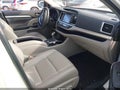 2019 Toyota Highlander — photo 5 of 16 | VIN 5TDJZRFH5KS708059