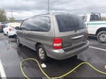 2005 Kia Sedona — photo 3 of 11 | VIN KNDUP132756750399