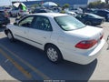 1998 Honda Accord — photo 3 of 11 | VIN 1HGCG5642WA065985