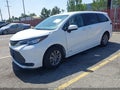 2021 Toyota Sienna — photo 2 of 22 | VIN 5TDKRKEC7MS004496