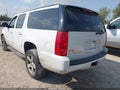 2011 GMC Yukon XL — photo 3 of 16 | VIN 1GKS2HE30BR366421