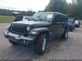 2018 Jeep Wrangler Unlimited — photo 2 of 15 | VIN 1C4HJXDGXJW122850