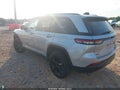 2023 Jeep Grand Cherokee — photo 3 of 16 | VIN 1C4RJHAGXPC581188