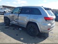 2018 Jeep Grand Cherokee — photo 3 of 17 | VIN 1C4RJEAG1JC408035