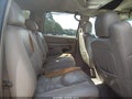 2004 Chevrolet Suburban 1500 — photo 8 of 16 | VIN 1GNEC16Z84J322000