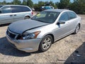 2010 Honda Accord — photo 2 of 16 | VIN 1HGCP2F4XAA185105