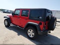 2015 Jeep Wrangler Unlimited — photo 3 of 17 | VIN 1C4HJWDG4FL749613
