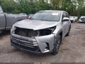 2018 Toyota Highlander — photo 2 of 17 | VIN 5TDZARFHXJS038632