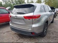 2018 Toyota Highlander — photo 4 of 17 | VIN 5TDZARFHXJS038632