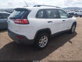 2016 Jeep Cherokee — photo 4 of 10 | VIN 1C4PJLAB1GW125822