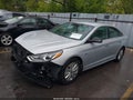2019 Hyundai Sonata Hybrid — photo 2 of 18 | VIN KMHE24L34KA090937
