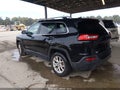 2015 Jeep Cherokee — photo 3 of 15 | VIN 1C4PJMCB5FW619411