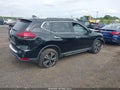 2017 Nissan Rogue — photo 4 of 15 | VIN 5N1AT2MV2HC752107