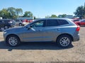 2018 Volvo XC60 — photo 13 of 15 | VIN YV4102RK8J1075543