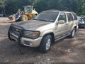 2001 Nissan Pathfinder — photo 2 of 11 | VIN JN8DR09Y11W595315