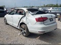 2018 Volkswagen Jetta — photo 3 of 17 | VIN 3VWDB7AJ5JM231645