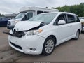 2013 Toyota Sienna — photo 2 of 16 | VIN 5TDDK3DC3DS054168