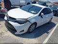 2019 Toyota Corolla — photo 2 of 18 | VIN 2T1BURHE1KC144781
