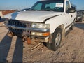 2000 Chevrolet Silverado 1500 — photo 19 of 20 | VIN 1GCEC14W2YZ229885