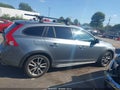 2016 Volvo V60 Cross Country — photo 13 of 16 | VIN YV4612HK7G1018327