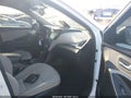 2017 Hyundai Santa Fe — photo 5 of 15 | VIN 5XYZU3LBXHG420350