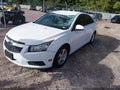 2015 Chevrolet Cruze — photo 2 of 16 | VIN 1G1PC5SB7F7140928