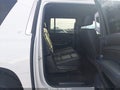 2018 Chevrolet Suburban — photo 8 of 16 | VIN 1GNSKHKC8JR233332