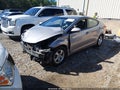 2015 Hyundai Elantra — photo 2 of 17 | VIN 5NPDH4AEXFH577979