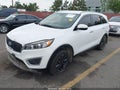 2017 Kia Sorento — photo 2 of 16 | VIN 5XYPG4A36HG210330