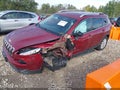2015 Jeep Cherokee — photo 2 of 16 | VIN 1C4PJMCS2FW504068