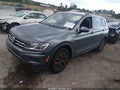 2018 Volkswagen Tiguan — photo 2 of 16 | VIN 3VV2B7AX0JM017808