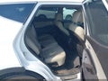 2017 Hyundai Santa Fe — photo 8 of 18 | VIN 5XYZU3LB4HG463680