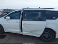 2020 Chrysler Pacifica — photo 6 of 16 | VIN 2C4RC1EG8LR121427