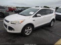 2015 Ford Escape — photo 2 of 16 | VIN 1FMCU9GX2FUC35988