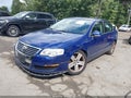 2008 Volkswagen Passat — photo 2 of 16 | VIN WVWAK73C38P068678