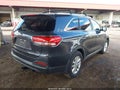 2017 Kia Sorento — photo 4 of 16 | VIN 5XYPGDA5XHG240819
