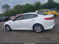 2018 Kia Optima — photo 14 of 17 | VIN 5XXGT4L38JG189631
