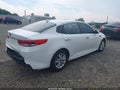 2018 Kia Optima — photo 4 of 17 | VIN 5XXGT4L38JG189631