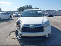 2015 Toyota Highlander — photo 12 of 16 | VIN 5TDKKRFH6FS109587