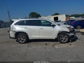 2015 Toyota Highlander — photo 13 of 16 | VIN 5TDKKRFH6FS109587
